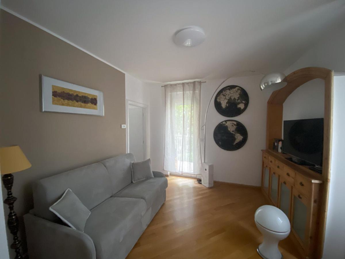 Living Vittoria: Vicino Al Centro Di Bolzano Apartment ภายนอก รูปภาพ