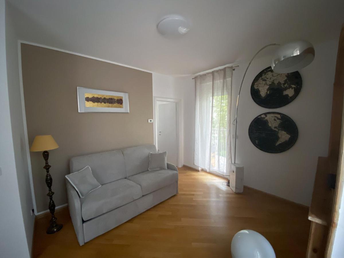 Living Vittoria: Vicino Al Centro Di Bolzano Apartment ภายนอก รูปภาพ
