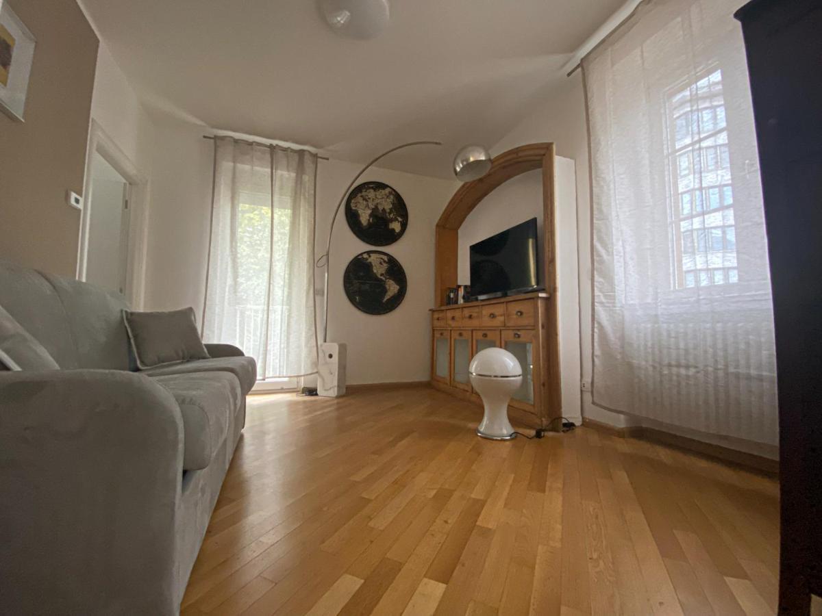Living Vittoria: Vicino Al Centro Di Bolzano Apartment ภายนอก รูปภาพ