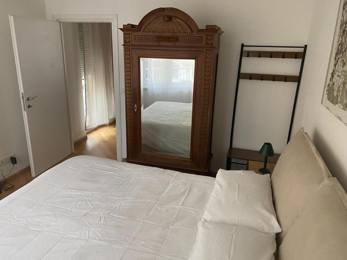 Living Vittoria: Vicino Al Centro Di Bolzano Apartment ภายนอก รูปภาพ